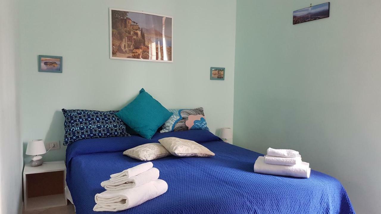 A Casa Di Arturo Bed & Breakfast Napoli Dış mekan fotoğraf